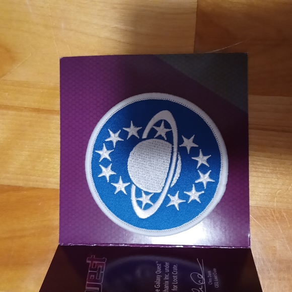 Galaxy Quest Emblem Badge Patch - Picture 2 of 3